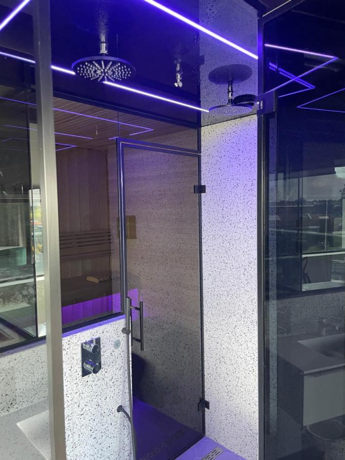 Above And Beyond - Luxe Suite Met Sauna En Stoomdouche Zaandam Exteriér fotografie