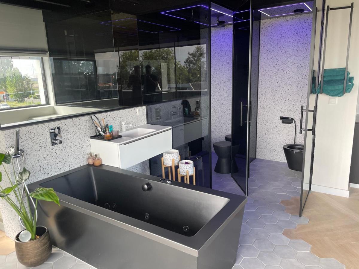 Above And Beyond - Luxe Suite Met Sauna En Stoomdouche Zaandam Exteriér fotografie