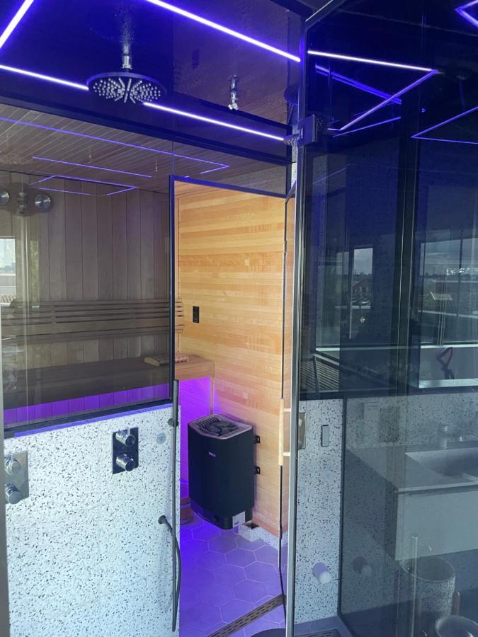 Above And Beyond - Luxe Suite Met Sauna En Stoomdouche Zaandam Exteriér fotografie